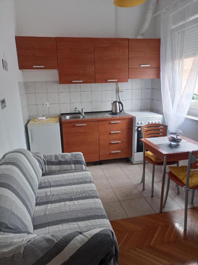 Donata Apartment Osijek Exterior foto
